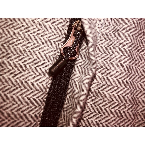 Lululemon Base Runner 1/2 Zip Jacket Women's 6 Gray Herringbone Pullover - Picture 6 of 15